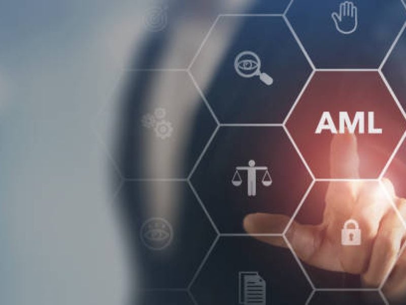 Από τη θεωρία στην πράξη: Δέουσα επιμέλεια και προσέγγιση βάσει κινδύνου στην πρόληψη νομιμοποίησης εσόδων από παράνομες δραστηριότητες και χρηματοδότηση της τρομοκρατίας